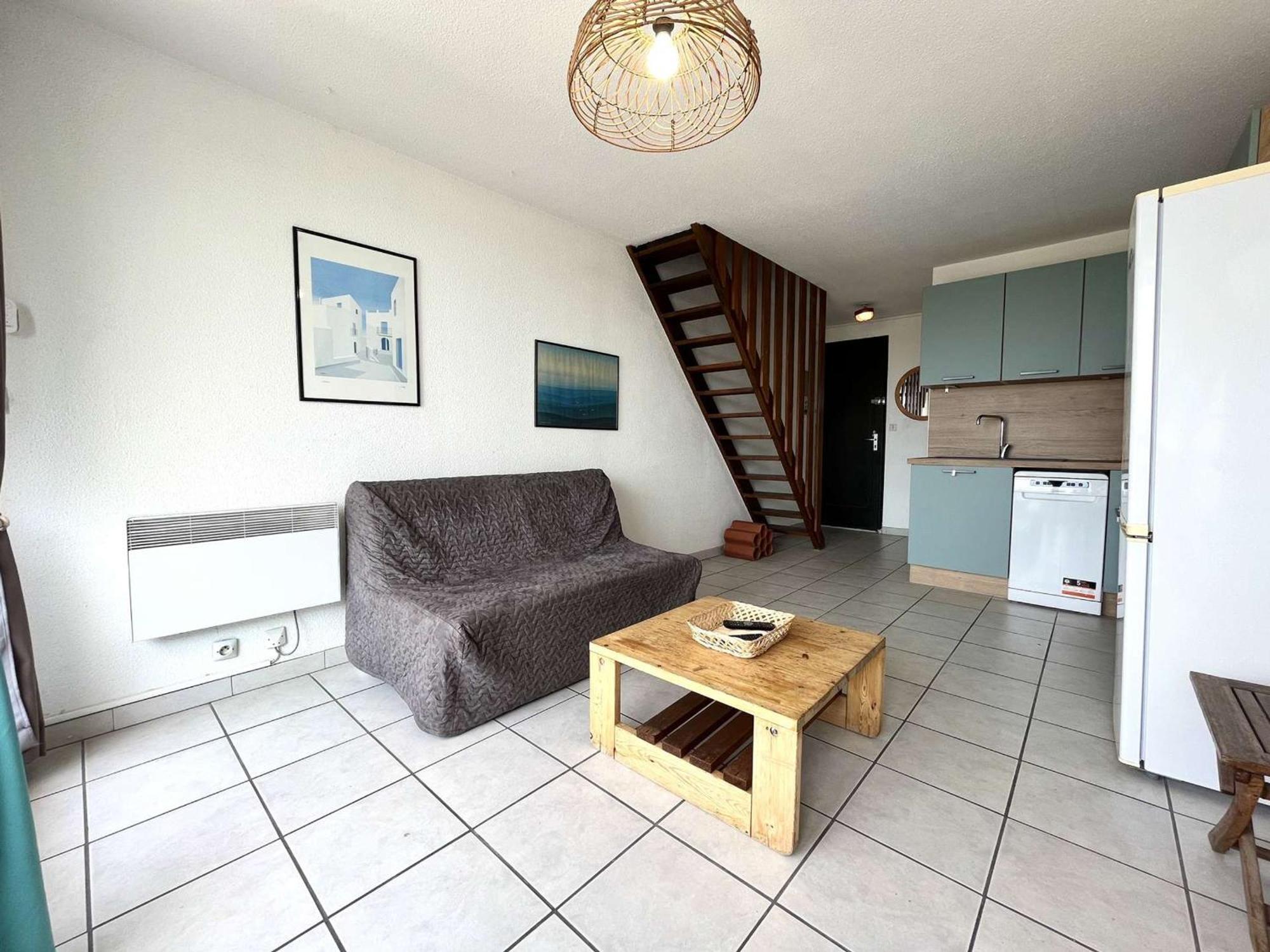 Appartement Renove 2 Chambres Avec Piscine Et Parking, A 6 Couchages Pres De La Plage - Fr-1-229-103 Gruissan Exterior photo