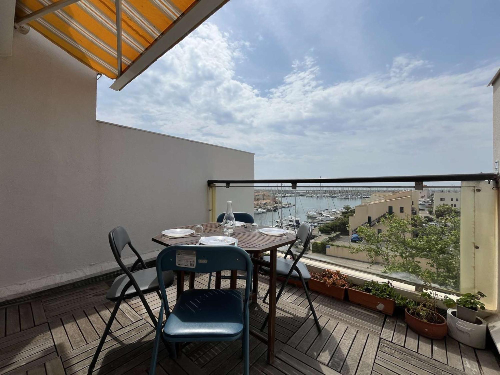 Appartement Renove 2 Chambres Avec Piscine Et Parking, A 6 Couchages Pres De La Plage - Fr-1-229-103 Gruissan Exterior photo